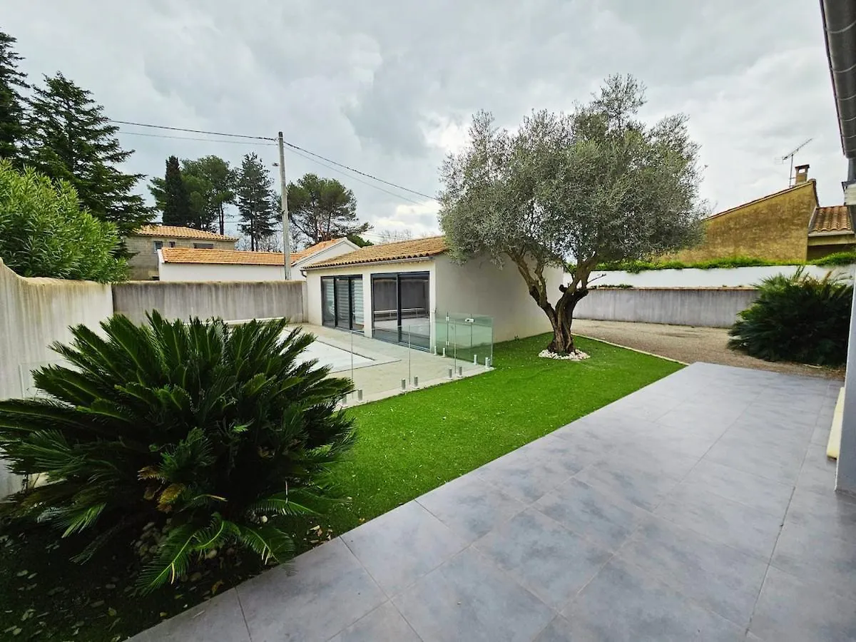 Villa Moderne Avec Piscine Privee Avignon France